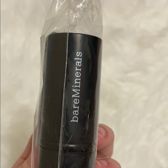 New Bare Minerals Core coverage brush - Picture 3 of 3